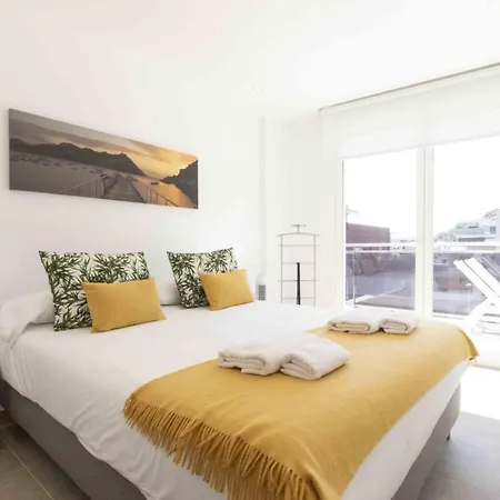 The Collection - Moon * Saint-Sébastien