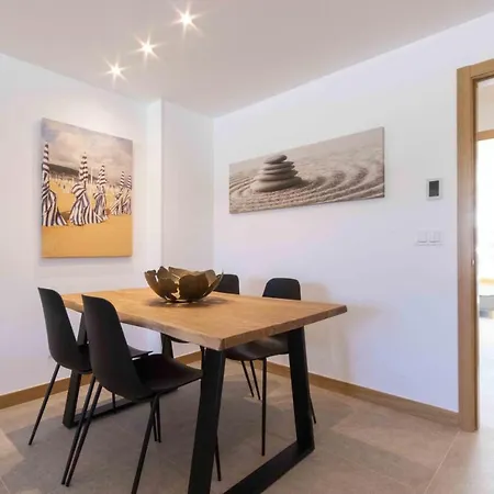 The Collection - Moon * Saint-Sébastien